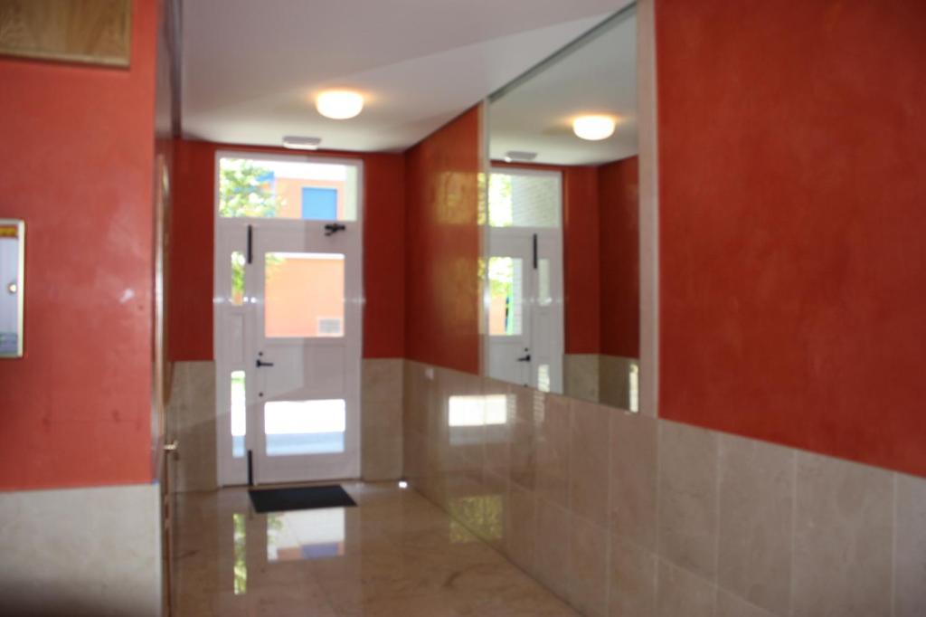 Апартаменты Apartamento La Cenicienta Леон Номер фото